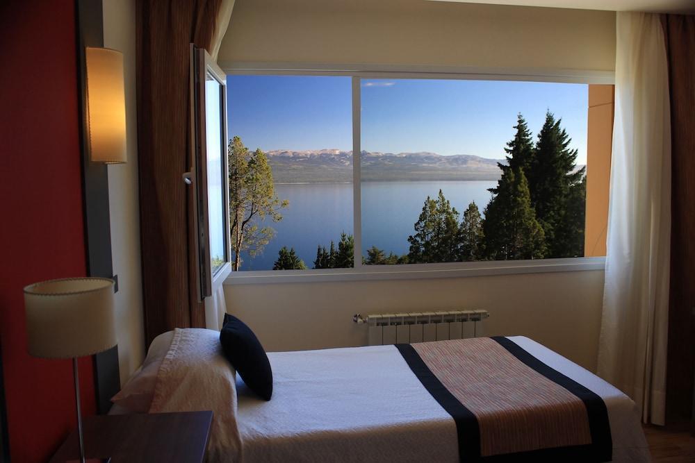 Huinid Pioneros Hotel Сан-Карлос-де-Барілоче Екстер'єр фото