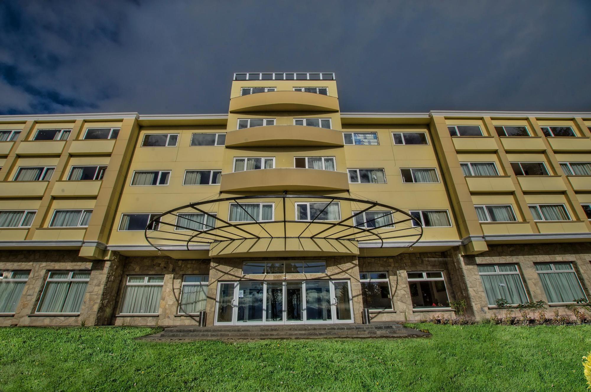 Huinid Pioneros Hotel Сан-Карлос-де-Барілоче Екстер'єр фото